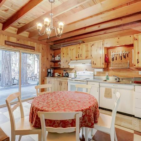 Spacious Classic Cabin Retreat- Near Lassen Mill Creek Ngoại thất bức ảnh