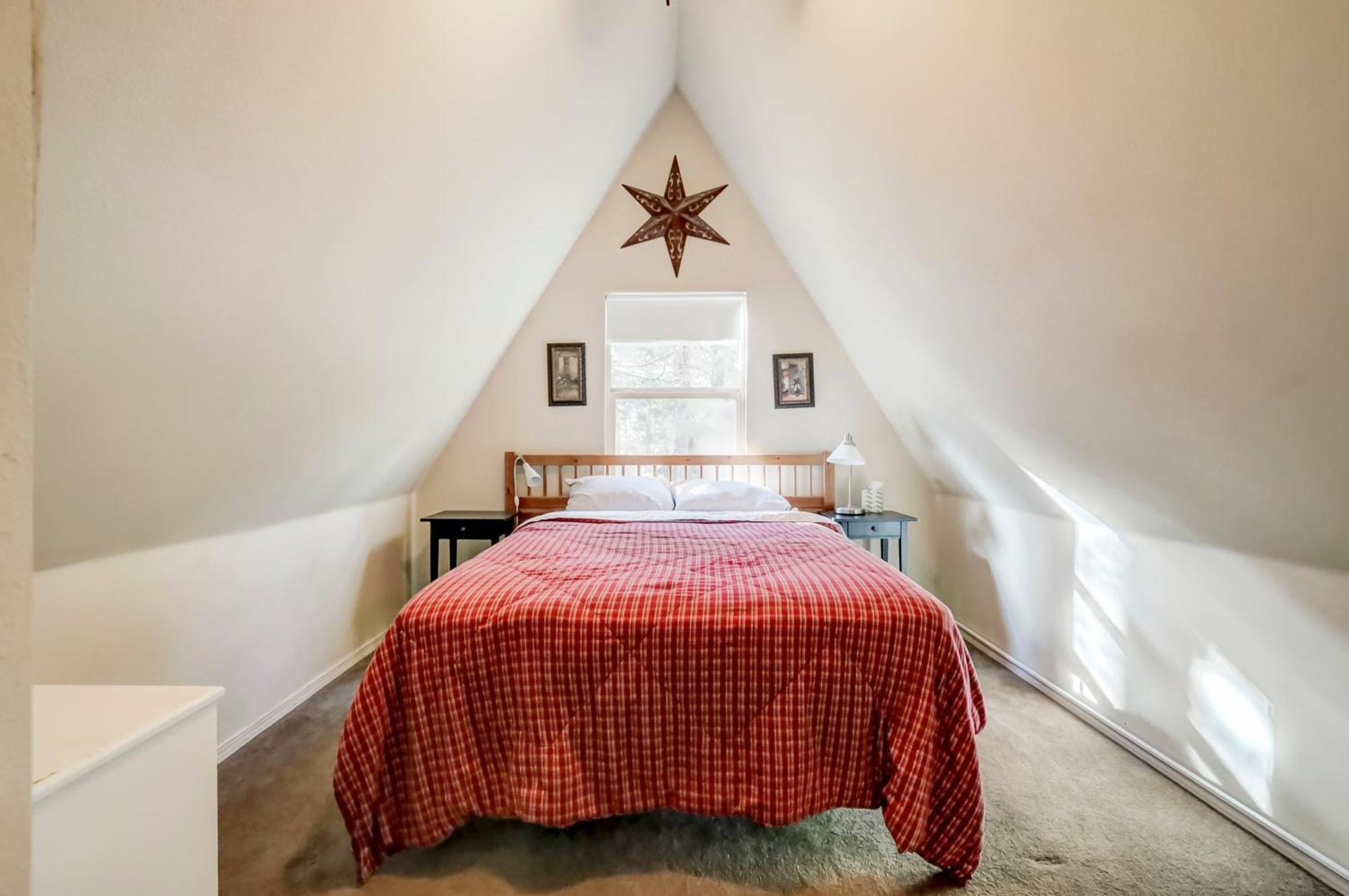 Spacious Classic Cabin Retreat- Near Lassen Mill Creek Ngoại thất bức ảnh