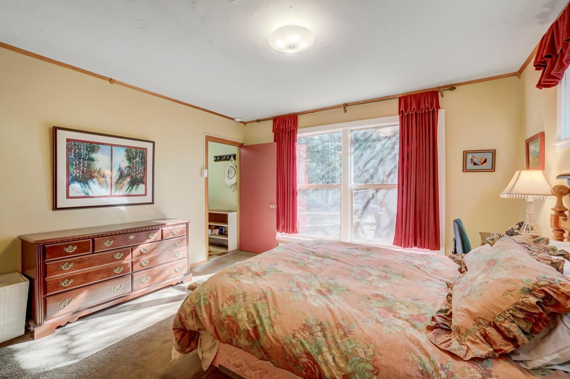 Spacious Classic Cabin Retreat- Near Lassen Mill Creek Ngoại thất bức ảnh